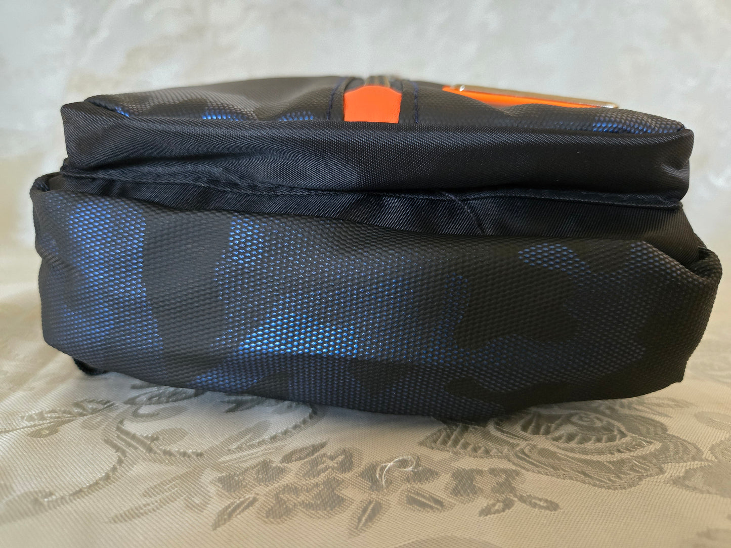 Jingpin Blue Camouflage Sling bag (Item# 980294BL)