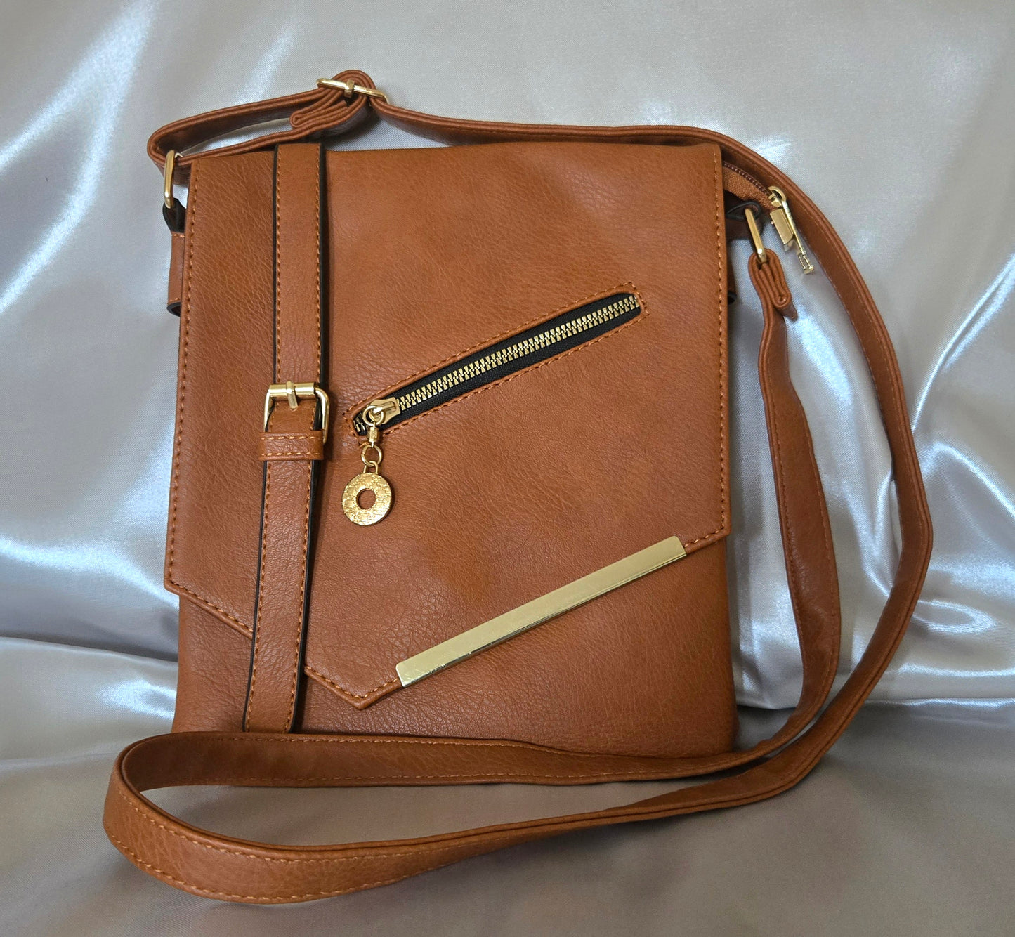 Dressy Crossbody (1118230131)