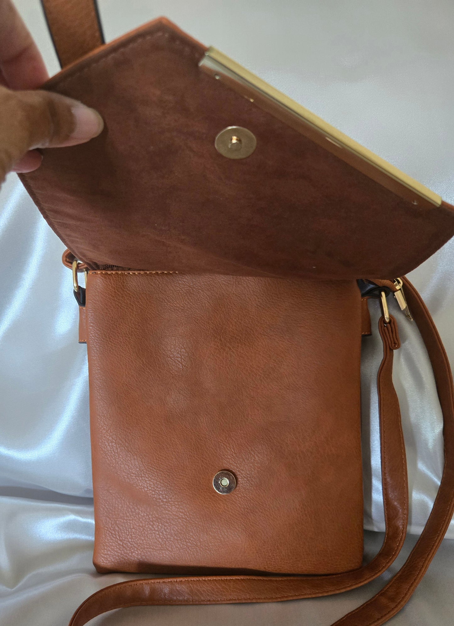 Dressy Crossbody (1118230131)
