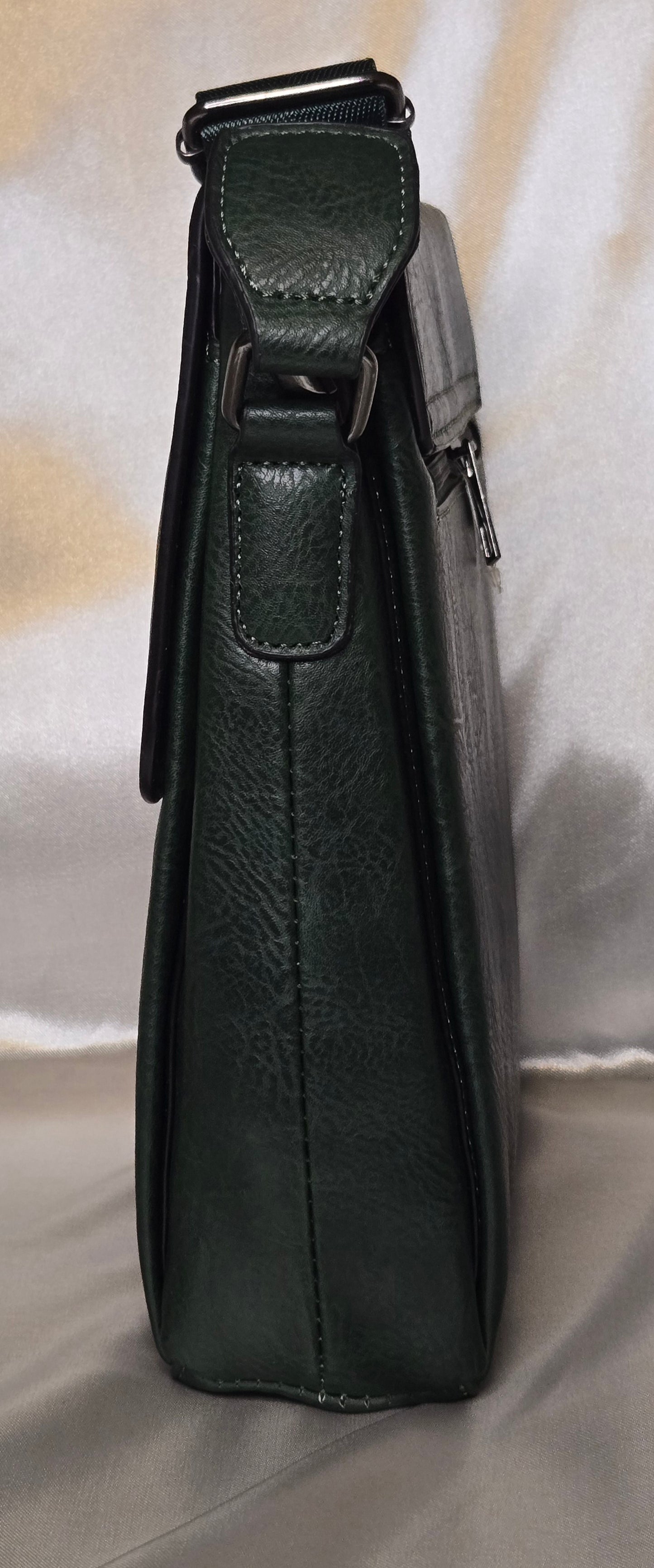 Versatile Man Bag (1118231698)