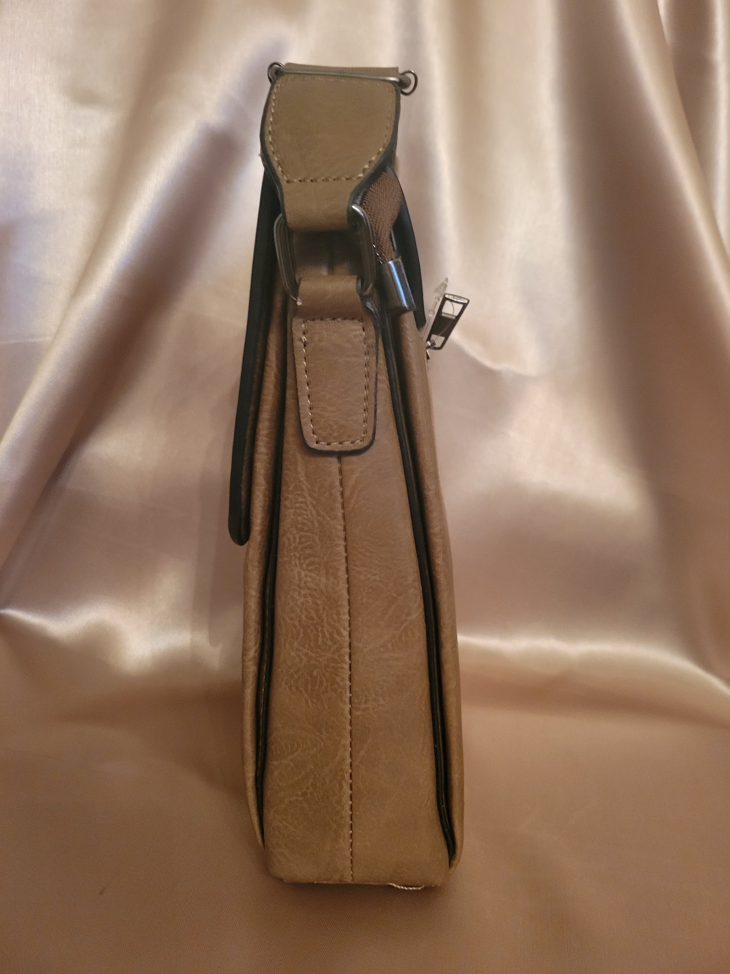 Versatile Man Bag (1118231698)